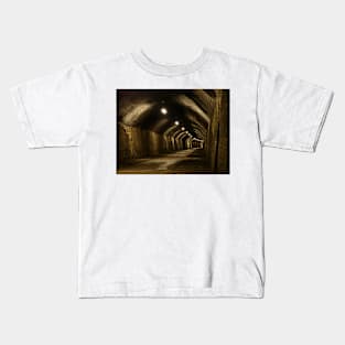 Chee Tor Tunnel Kids T-Shirt